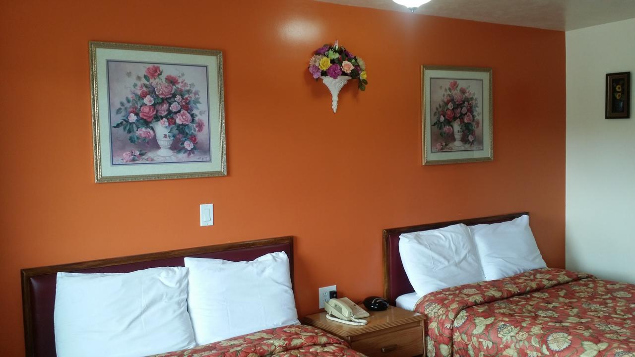 River Mist Inn Sturgeon Falls Buitenkant foto