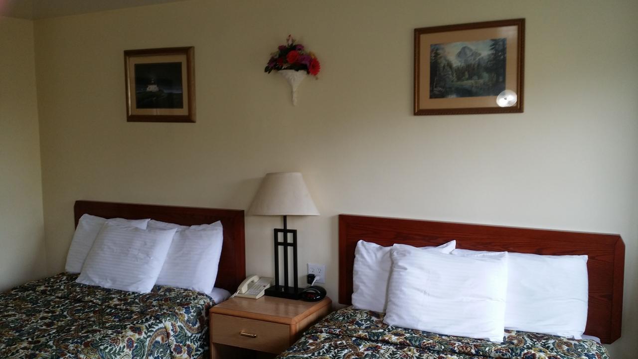 River Mist Inn Sturgeon Falls Buitenkant foto