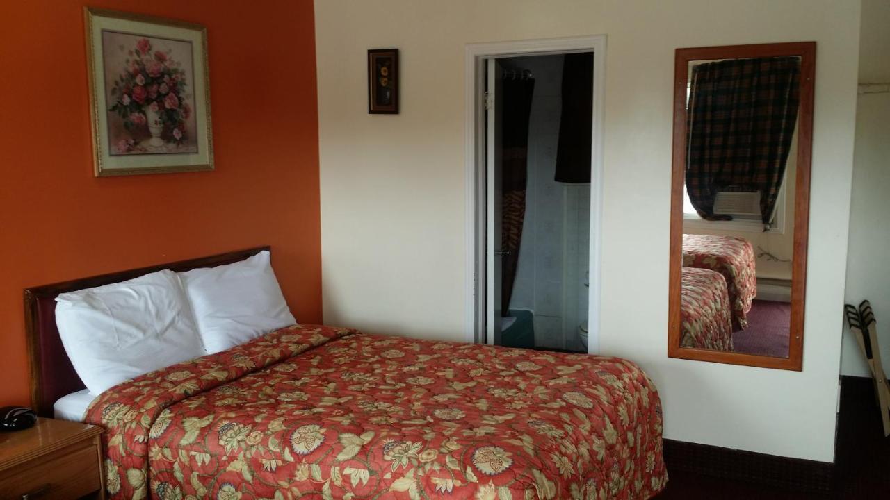 River Mist Inn Sturgeon Falls Buitenkant foto
