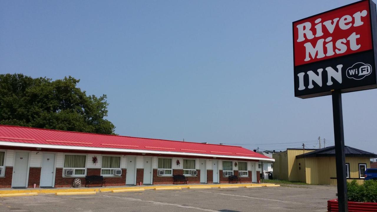 River Mist Inn Sturgeon Falls Buitenkant foto