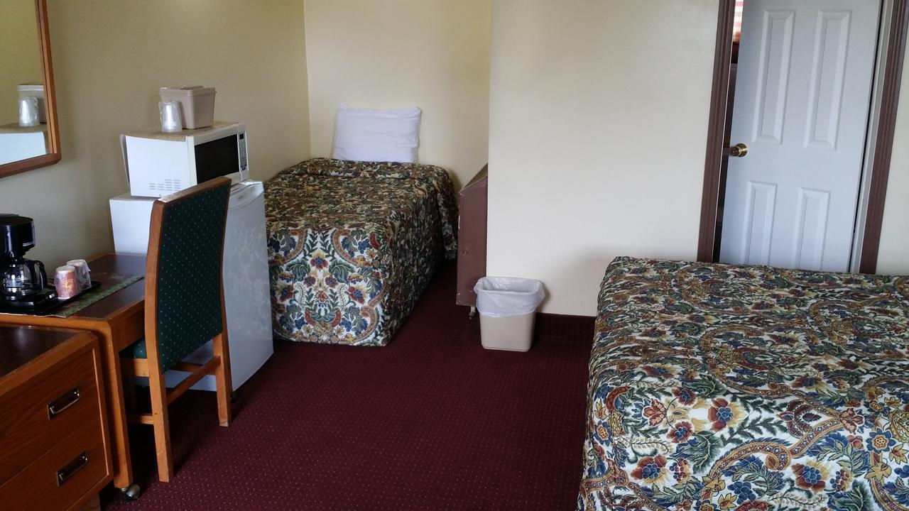 River Mist Inn Sturgeon Falls Buitenkant foto