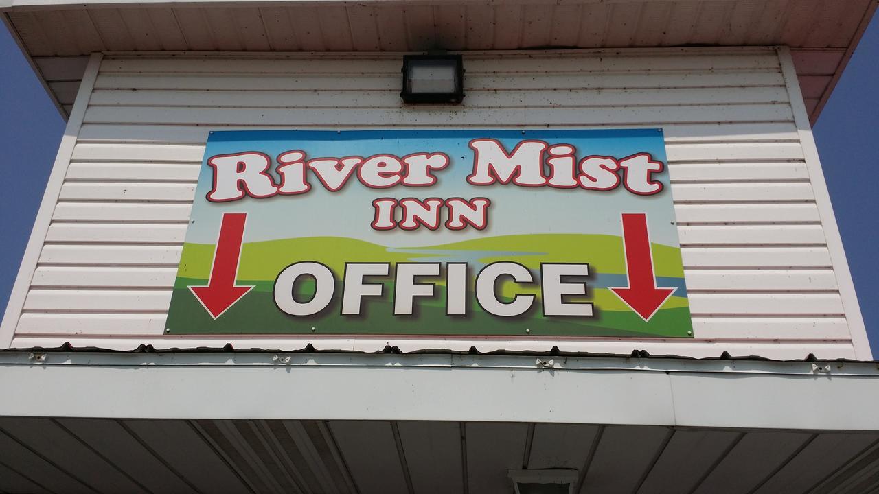 River Mist Inn Sturgeon Falls Buitenkant foto